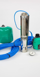 Set met dompelpomp stabiele druk 90 m
