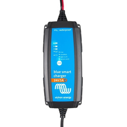 Nabíječka baterií Victron Energy Blue Smart Charger 24V/5A